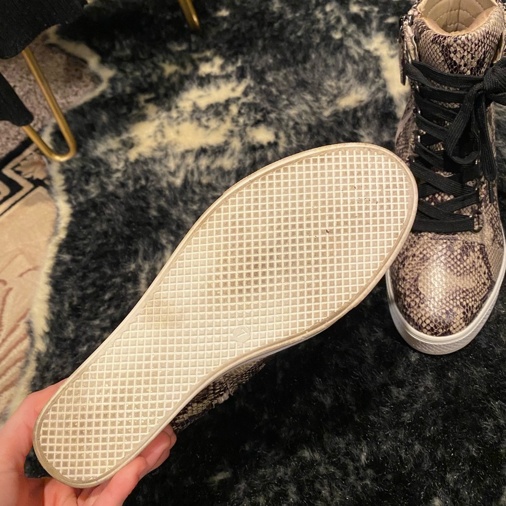 Snakeskin print sneaker wedge sneaker boot heels - Picture 9 of 16